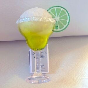 Margarita Scent Control Light Up Plug With Lime!